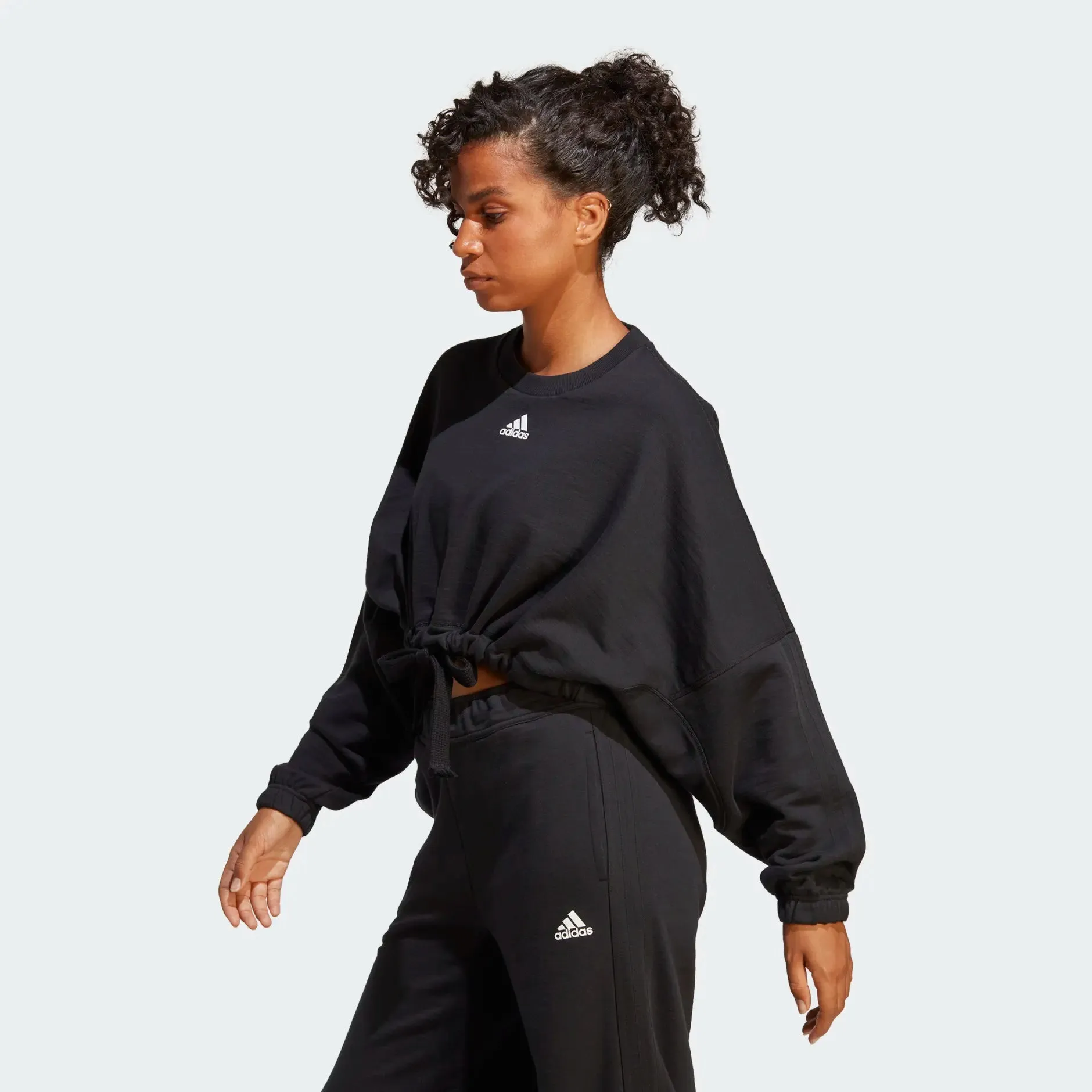 ADIDAS DANCE CROP VERSATILE SWEATSHIRT - IC6624
