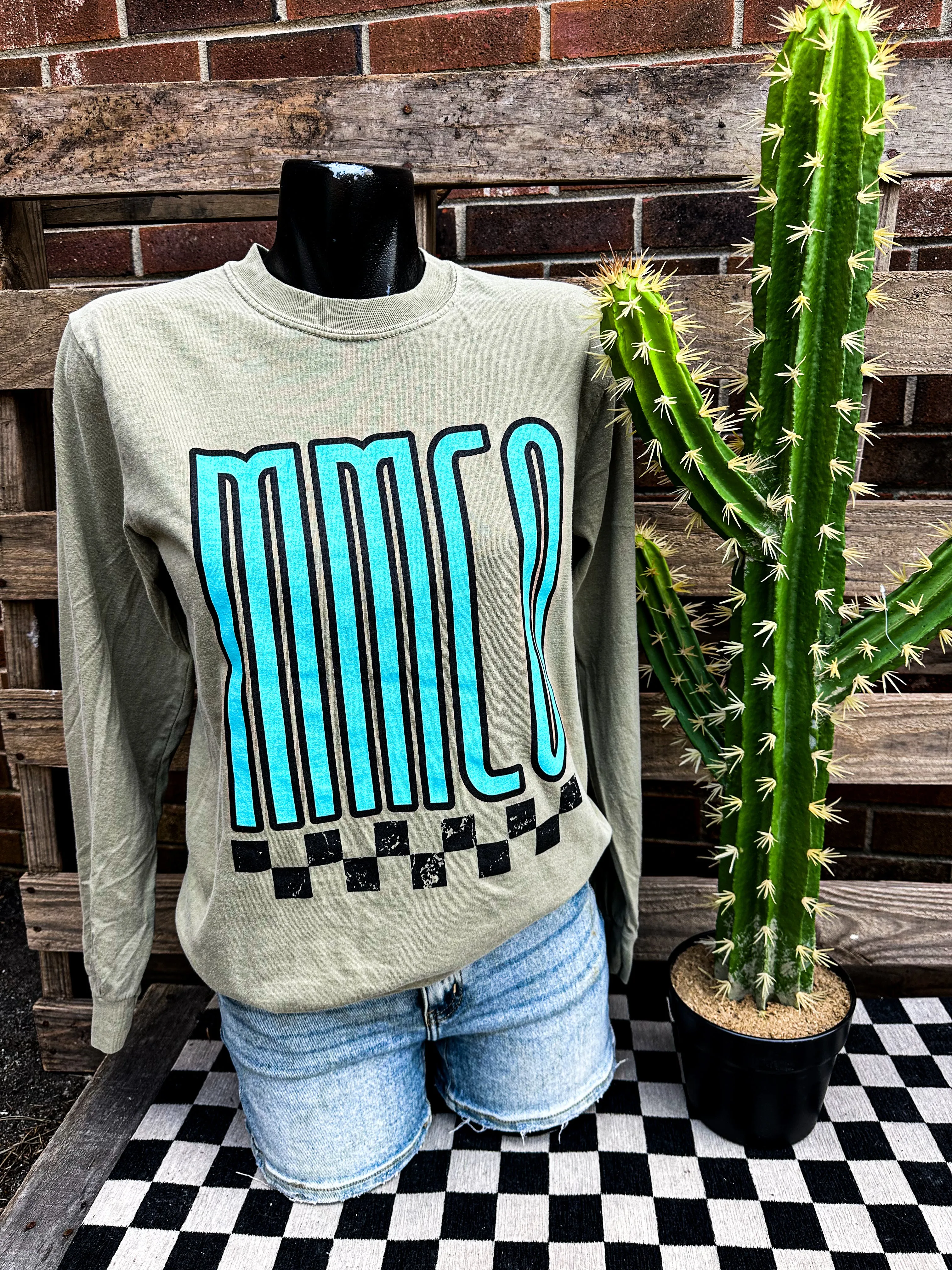 Chute Check Graphic Tee Longsleeve- Sandstone