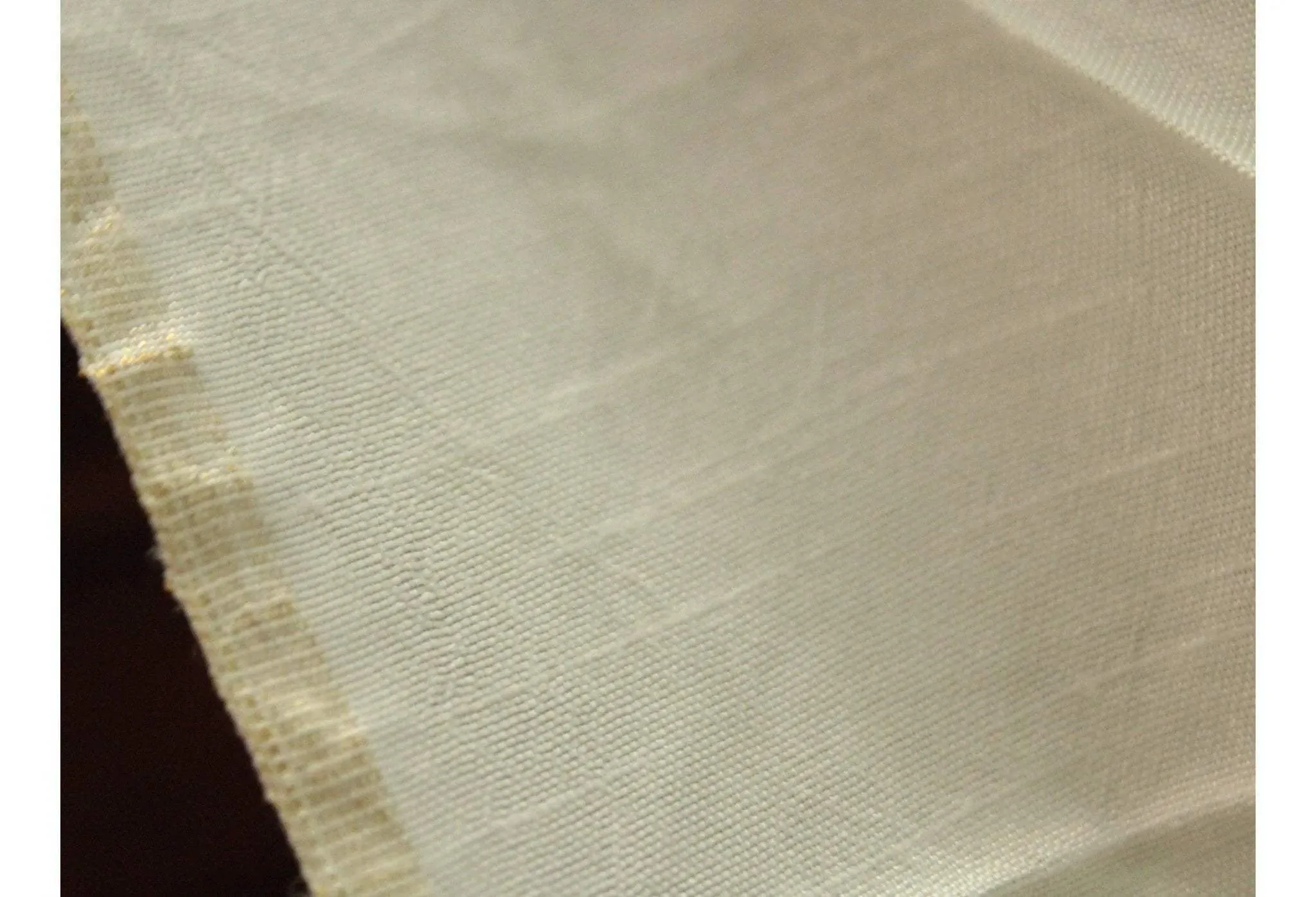 Dyeable Dola Silk Fabric