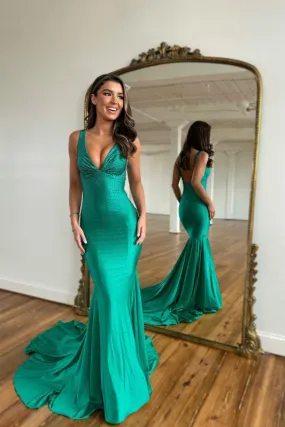 Green Prom Dress with Wide Shoulder V Neck Long Mermaid with Bead Embellishments