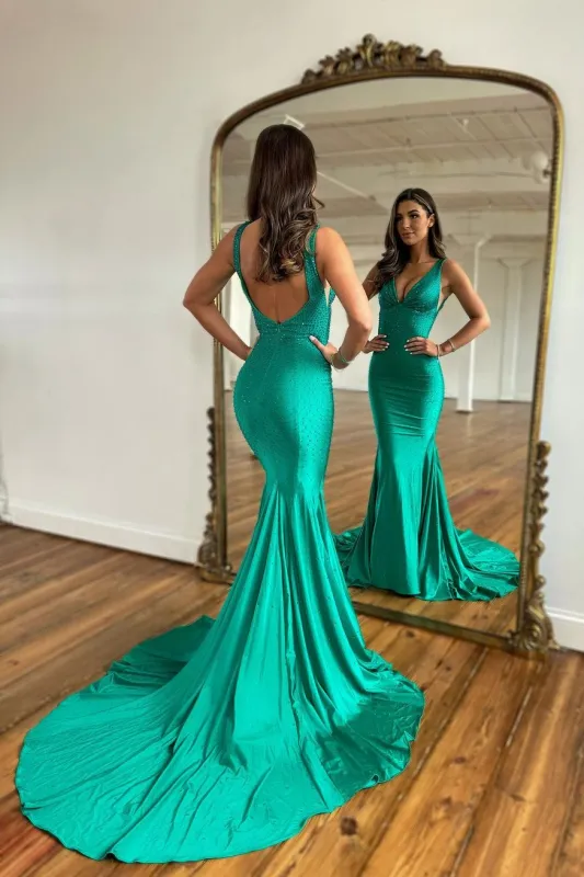 Green Prom Dress with Wide Shoulder V Neck Long Mermaid with Bead Embellishments