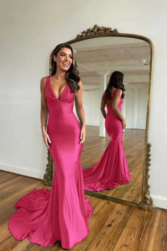 Green Prom Dress with Wide Shoulder V Neck Long Mermaid with Bead Embellishments