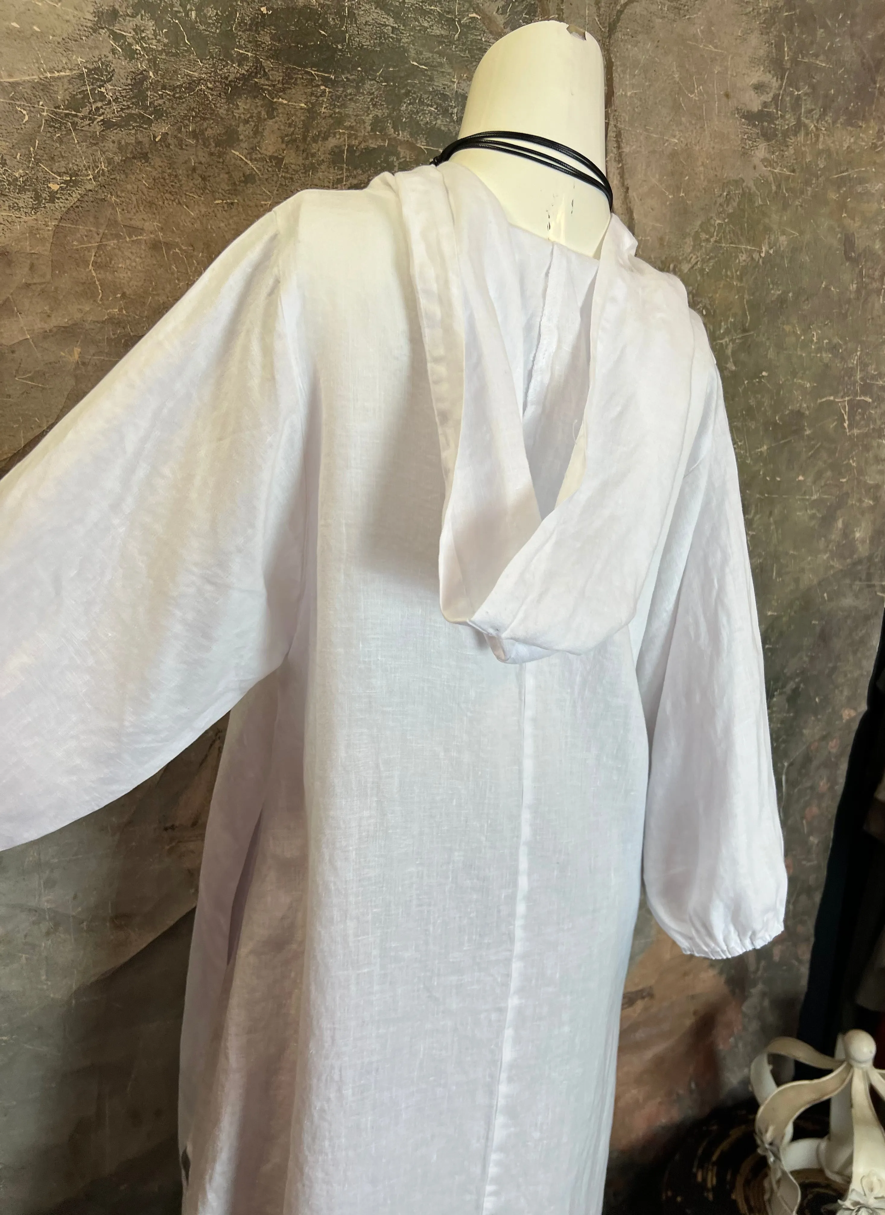 HLD946 Hooded Dress-White